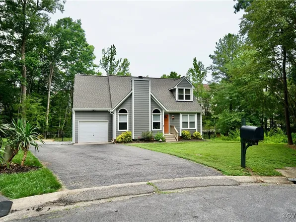 2002 Deer Meadow Ct, Midlothian, VA 23112