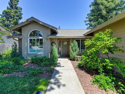 7663 Pocket Rd, Sacramento, CA, 95831