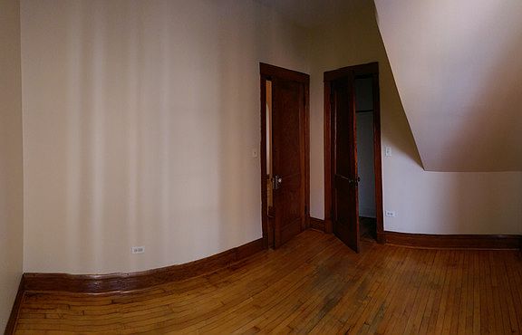 3rd image of 1113 N Lawndale Ave #1