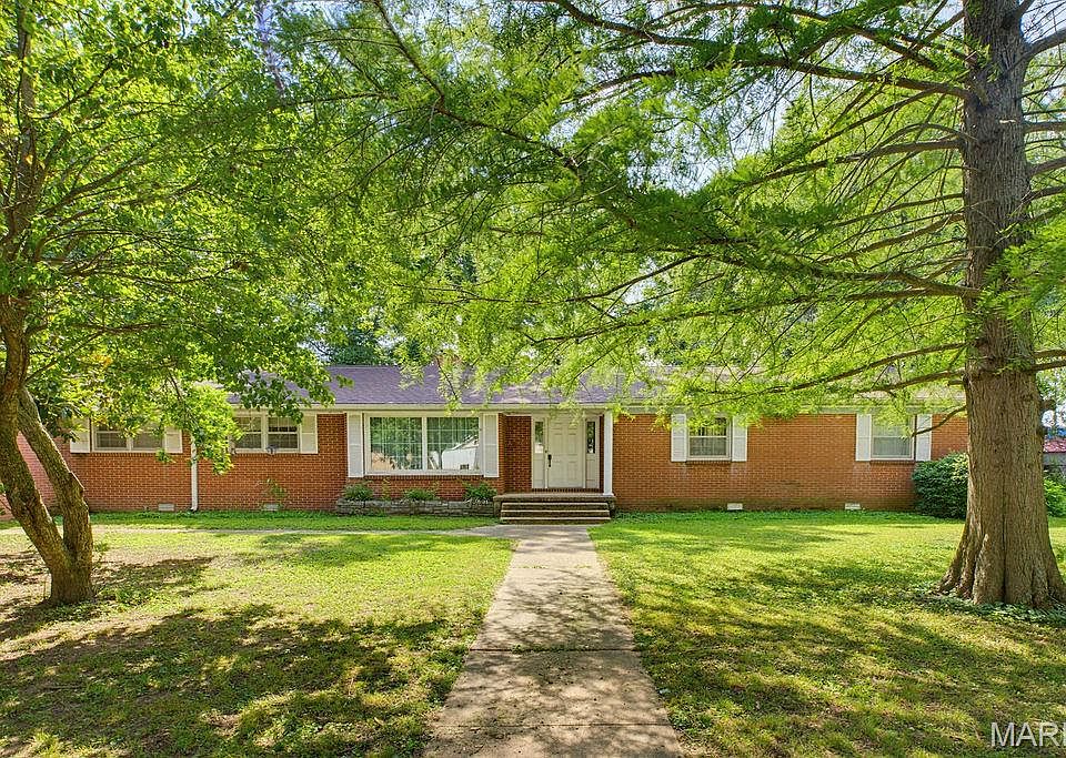1st image of 127 McKinley Ave