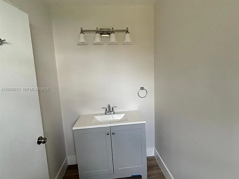 4145 SW 19th St #3 — Photo 10
