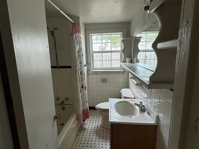 Nolen St — Photo 13