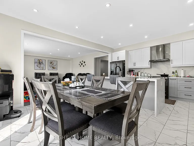 91 Monteith Dr — Photo 15