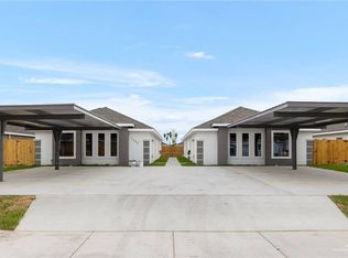1300 S Xanthia St, Alton, TX 78573