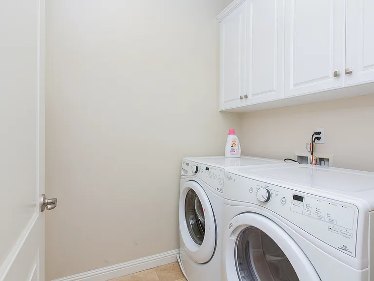 988 Arcadia Ave #D — Photo 1