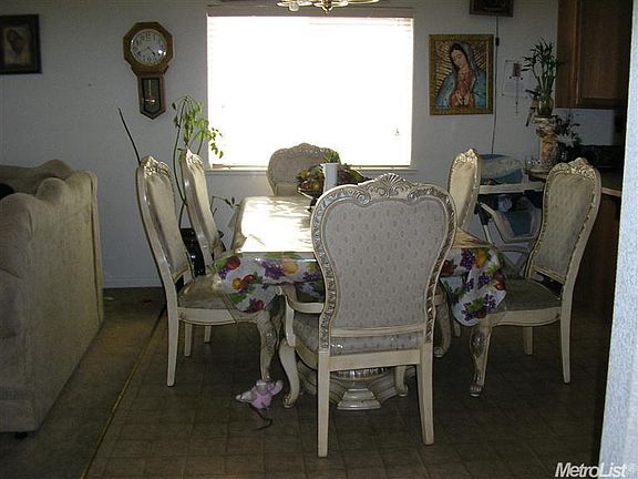 5th image of 6100 N Carlen Ave