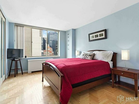 4th image of 236 E 47th St APT 29F