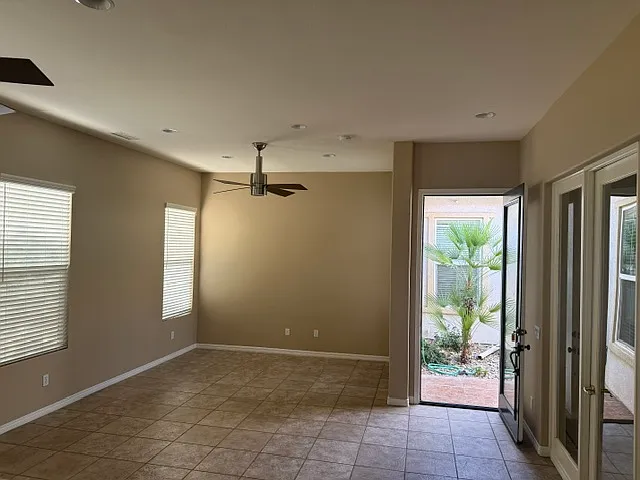 3 bed, 3.5 bath, 2235 sqft, $3,795 — Photo 3