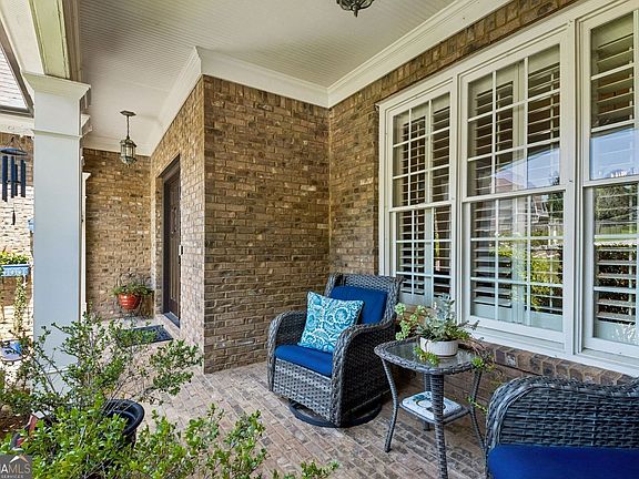 3rd image of 3492 Mulberry Lane Way