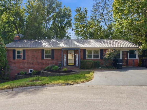 122 Azalea Ct, Mount Sterling, KY 40353
