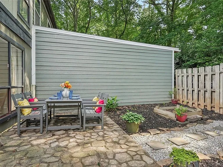 897 Patterns Dr SW — Photo 30