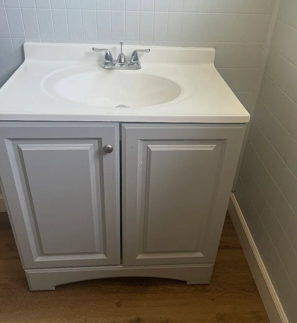 3 bed, 1000 sqft, $2,800 — Photo 2
