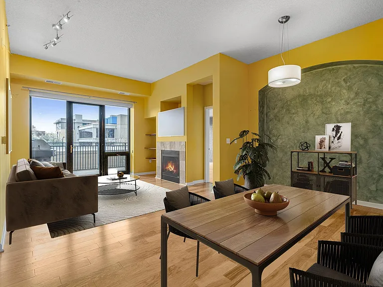 500 E Grant St #207 — Photo 1