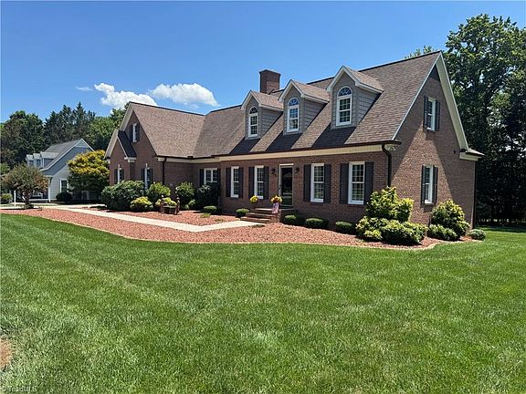 2nd image of 106 Wilbur Gentry Ln