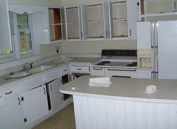3rd image of 311 Highland Ave