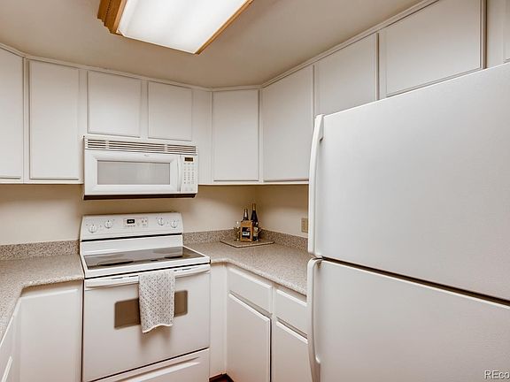 4th image of 1357 N Franklin St APT 4
