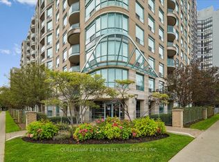 28 Pemberton Ave #200, Toronto, ON M2M 4L1