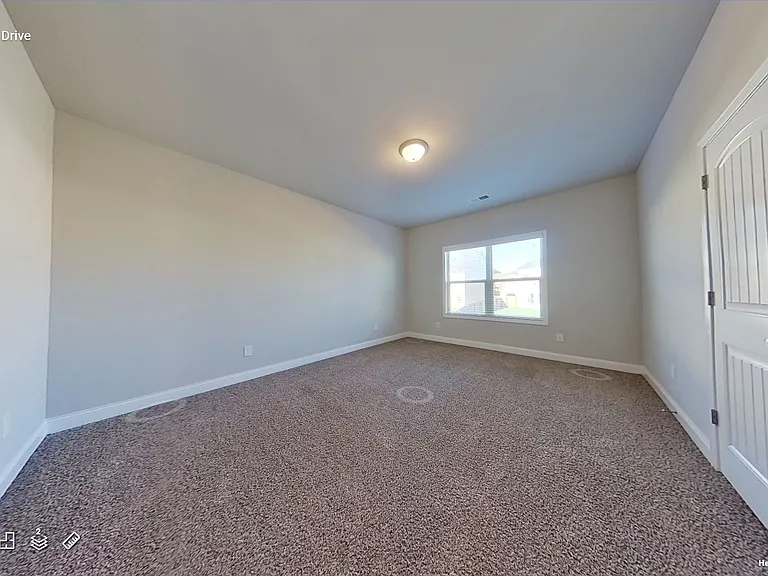 1470 Fort Dr — Photo 36
