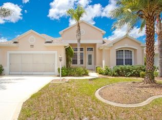 5450 Sir Churchill Dr, Leesburg, FL 34748