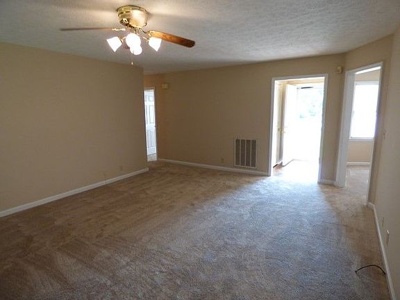 4th image of 605 Morris Dr