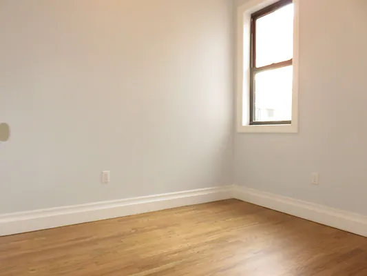 Rented by Rennit Inc. | media 60