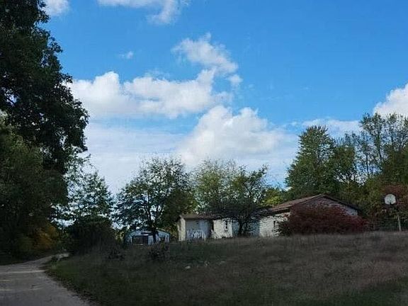 3rd image of 9150 Winslow Dr