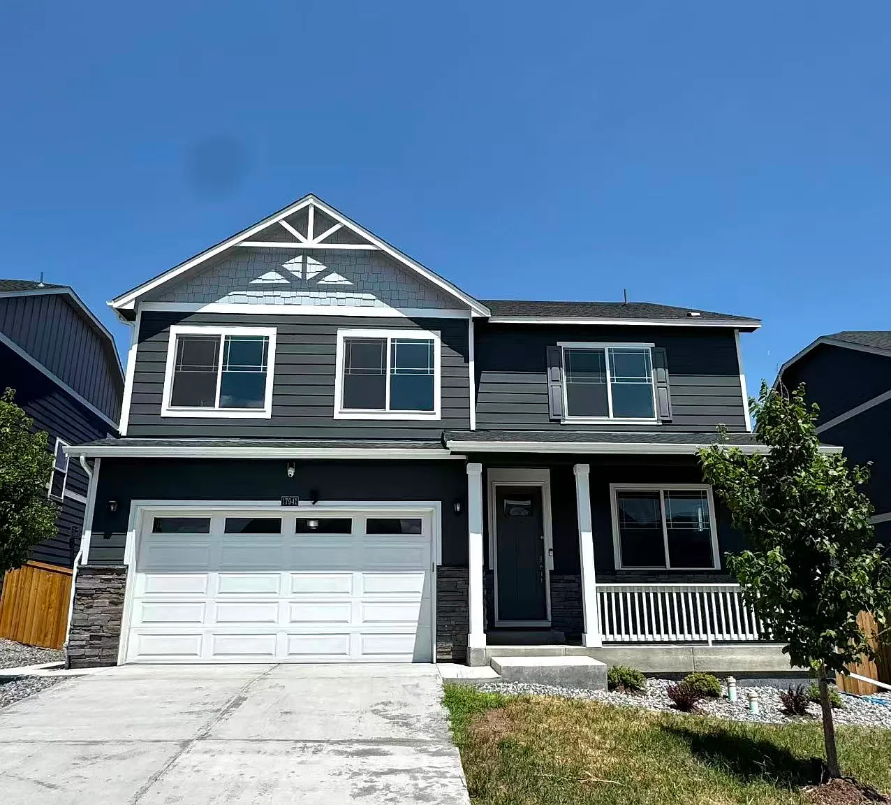 5 bed, 3761 sqft, $3,600 — Photo 1