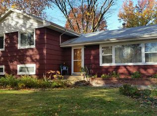 721 Elling Dr, Manhattan, KS 66502