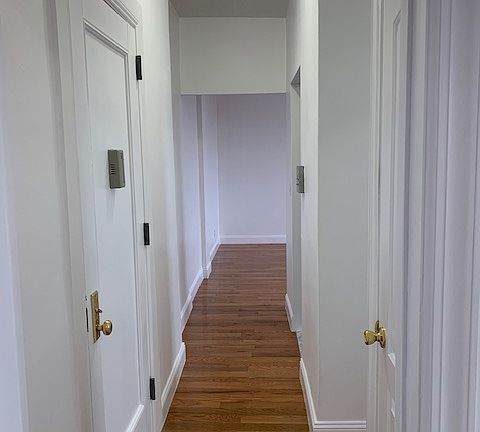 5th image of 2576 41st St