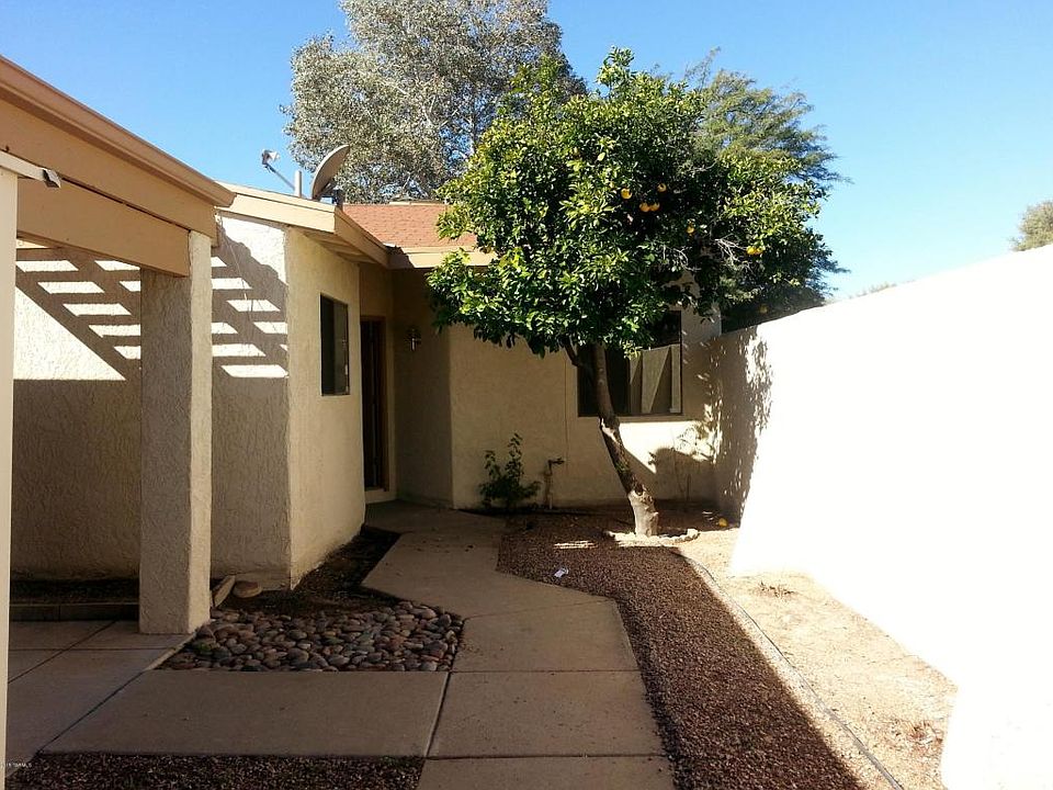 1st image of 7230 S Dooley Dr
