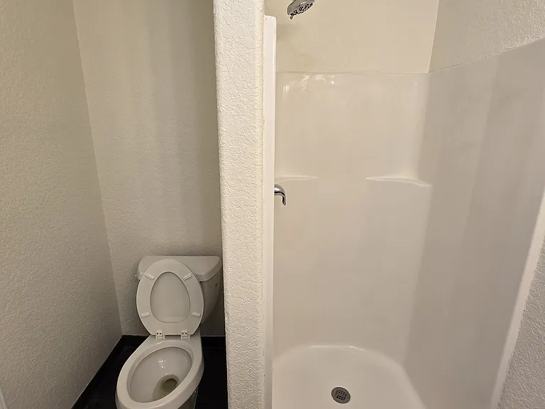 126 Alton Ave #C3 — Photo 5