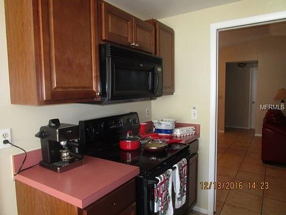 3rd image of 9702 Rushwood Ct