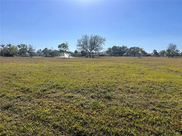 25325 Lychee Ct #4, Punta Gorda, FL 33955