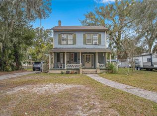 5943 SE Robinson Rd, Belleview, FL 34420