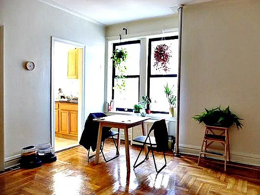 Rented by Level Group | media 25