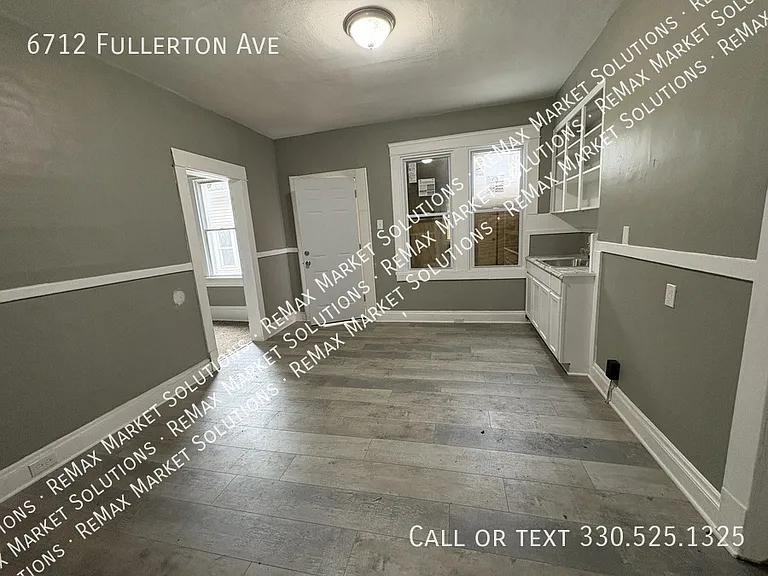6712 Fullerton Ave — Photo 4