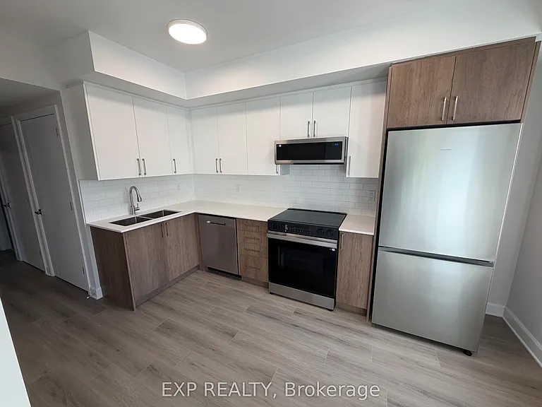 258 Montfort St — Photo 4