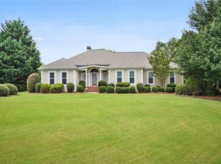 6310 Chestnut Pkwy, Flowery Branch, GA 30542