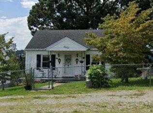 1517 5th St, Radford, VA 24141