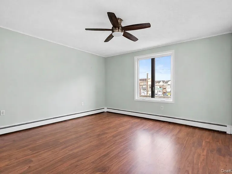 115 Maryland Ave — Photo 14