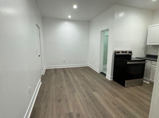 206 W Main St APT 201, Leesburg, FL 34748