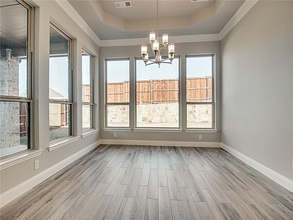 3rd image of 3445 Poinsettia Way