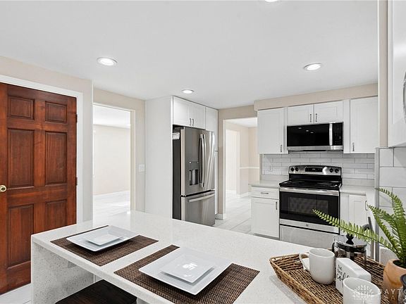 5th image of 2474 Coldsprings Dr