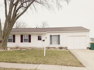 316 Hayes Ave, Romeoville, IL 60446