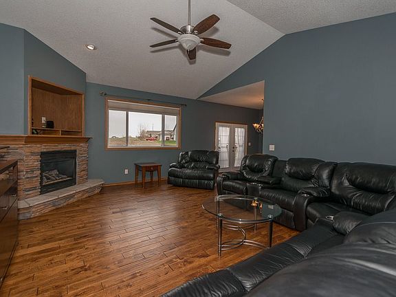 4th image of 1257 Lincoln St SE