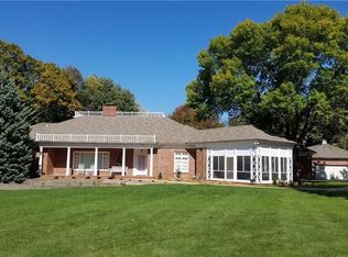 1000 S 11th Ave W, Newton, IA 50208