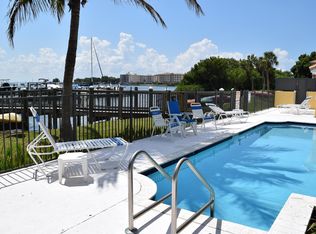 163 Banyan Bay Dr, Saint Petersburg, FL 33705
