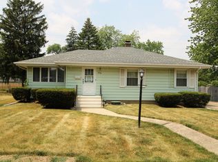 817 Plaza Dr, Joliet, IL 60435