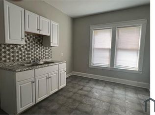 932 Wheelock, Cleveland, OH 44103