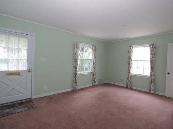 Living room 2